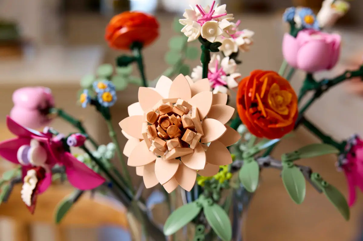 LEGO - Botanicals Pretty Pink Flower Bouquet 10342