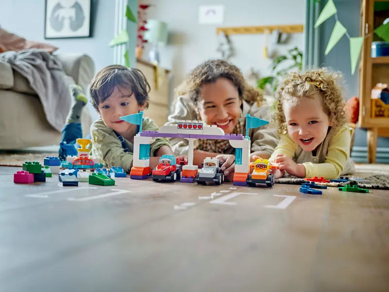 LEGO - Duplo F1 Team Race Cars & Drivers (10445)