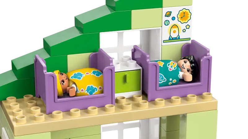 LEGO - Duplo 3 in 1 Modern Family House with Figurines 10470