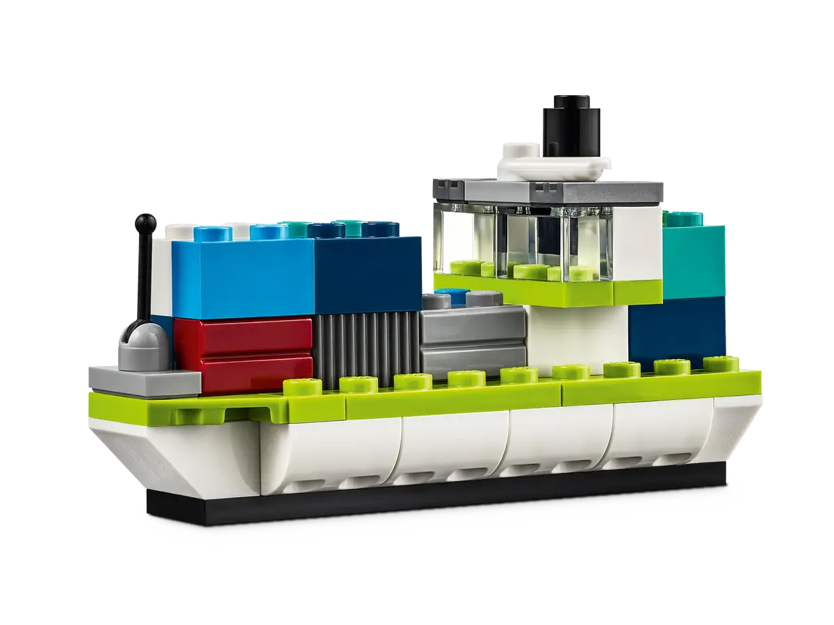 11036 LEGO - Classic Creative Vehicles 11036 – The Play Room