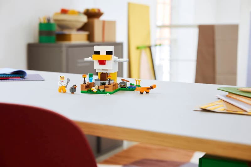LEGO - Minecraft Chicken Farm