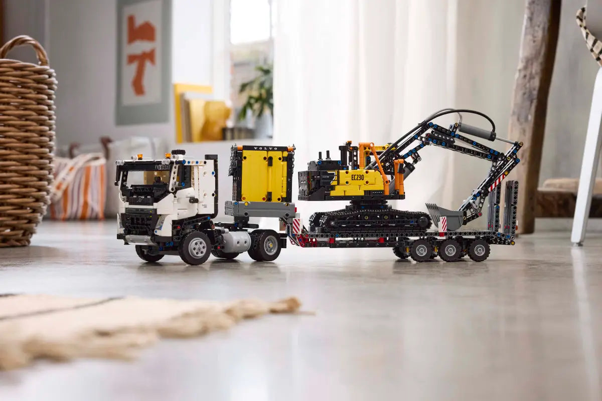 LEGO - Technic Volvo FMX Truck 42175