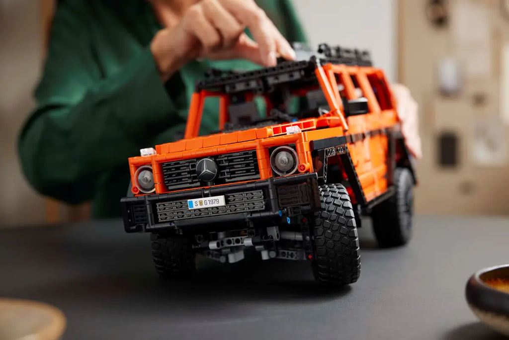 LEGO - Technic Mercedes-Benz G500 42177