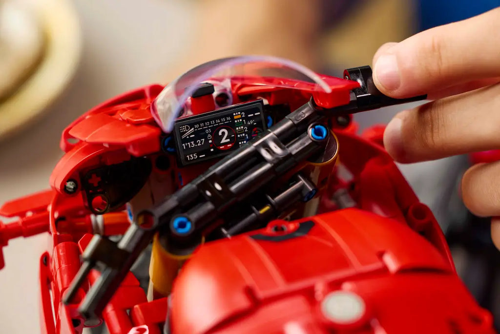 LEGO - Technic Ducati Panigale V4 Motorcycle 42202
