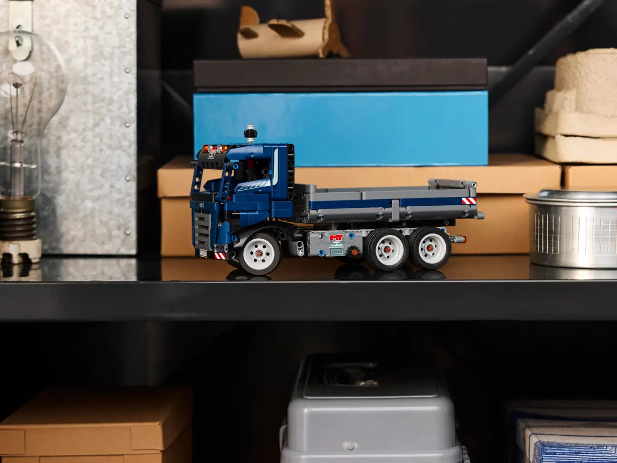 LEGO - Technic Tipping Dump Truck 42203
