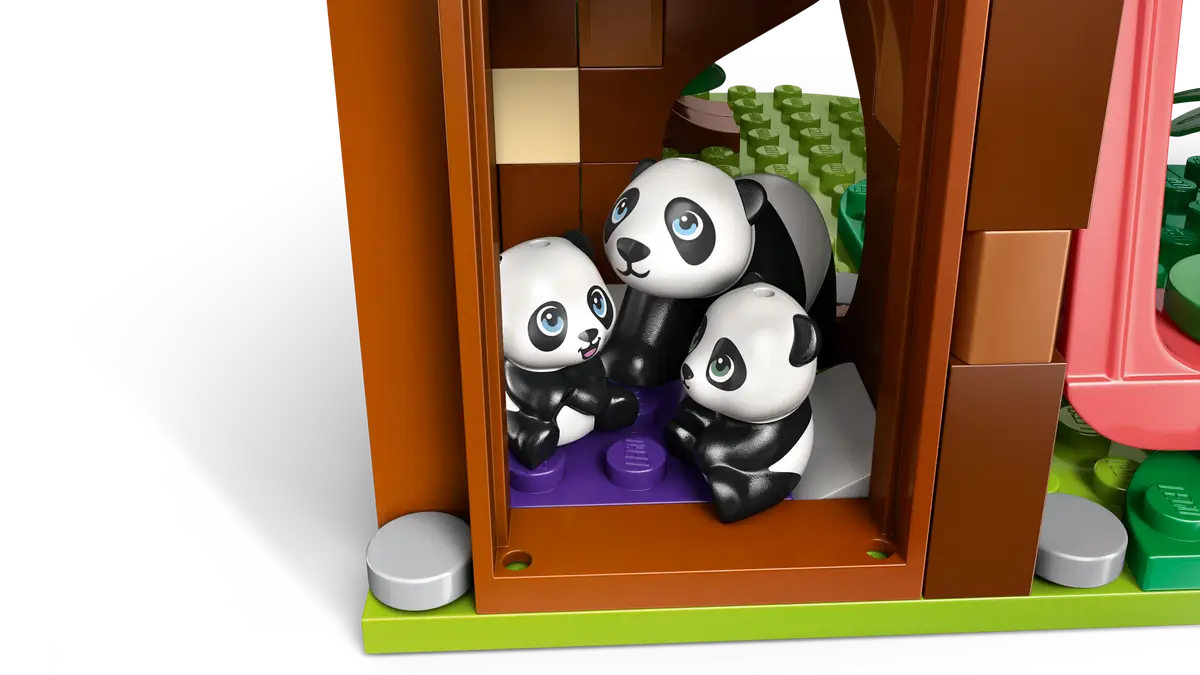 LEGO - Friends Panda Sanctuary Animal Care 42648