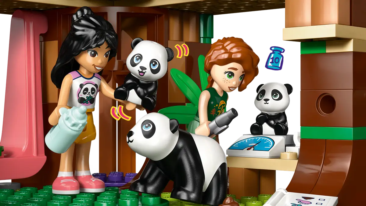 LEGO - Friends Panda Sanctuary Animal Care 42648