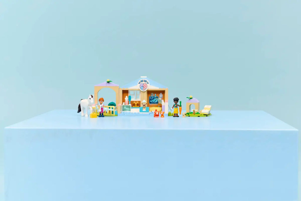 LEGO - Friends Animal Vet Clinic 42696