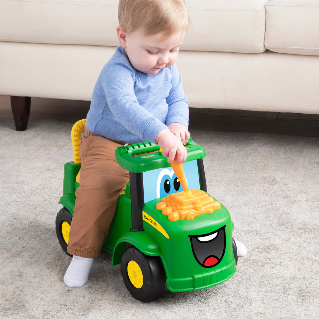 John Deere - Johnny Tractor Foot to Floor Ride-On