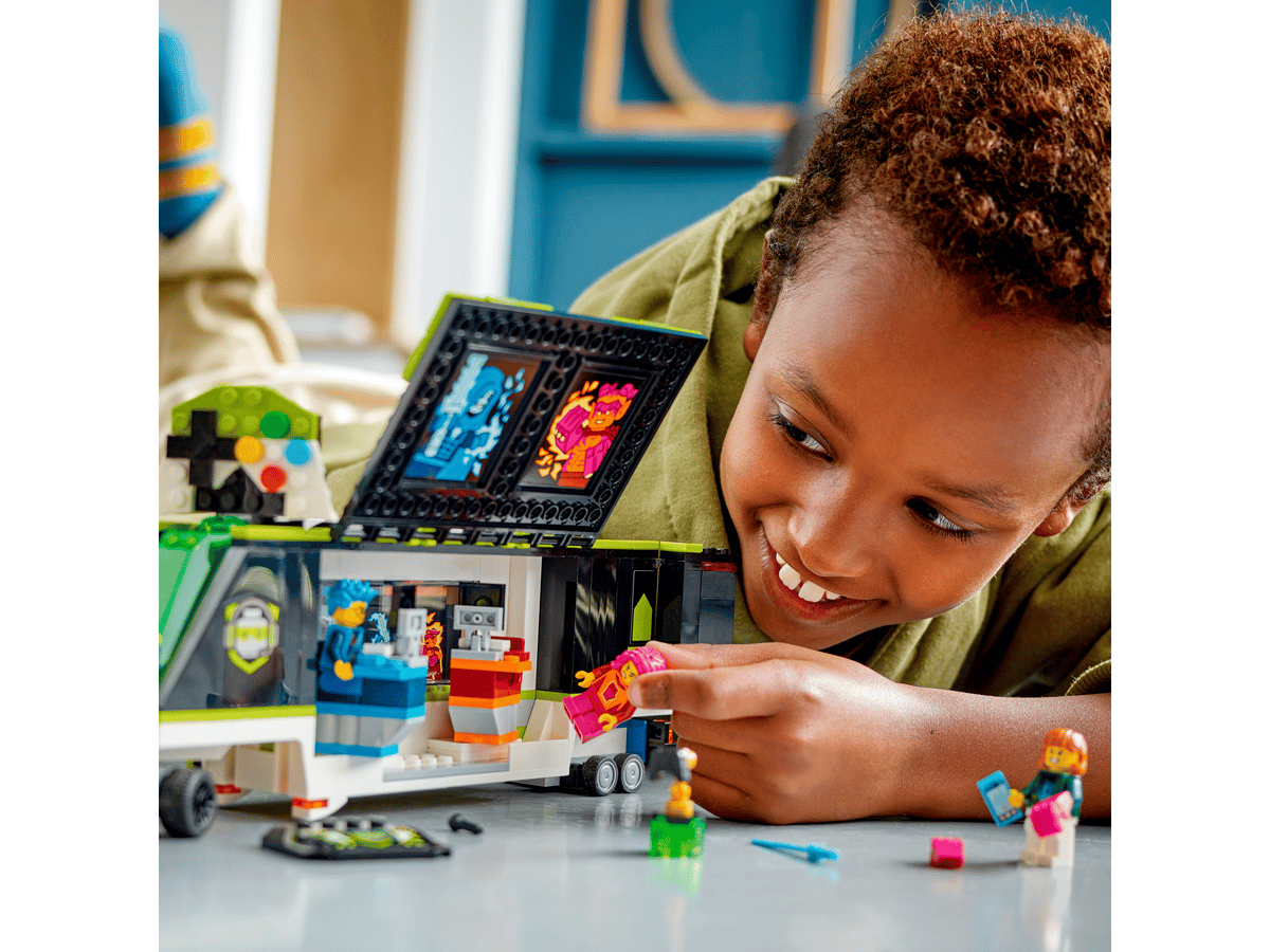 LEGO - City Gaming Tournament Truck 60388