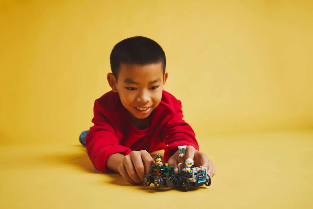 LEGO - City Airplanes vs. Hospital Bed Race Car Pack 60459