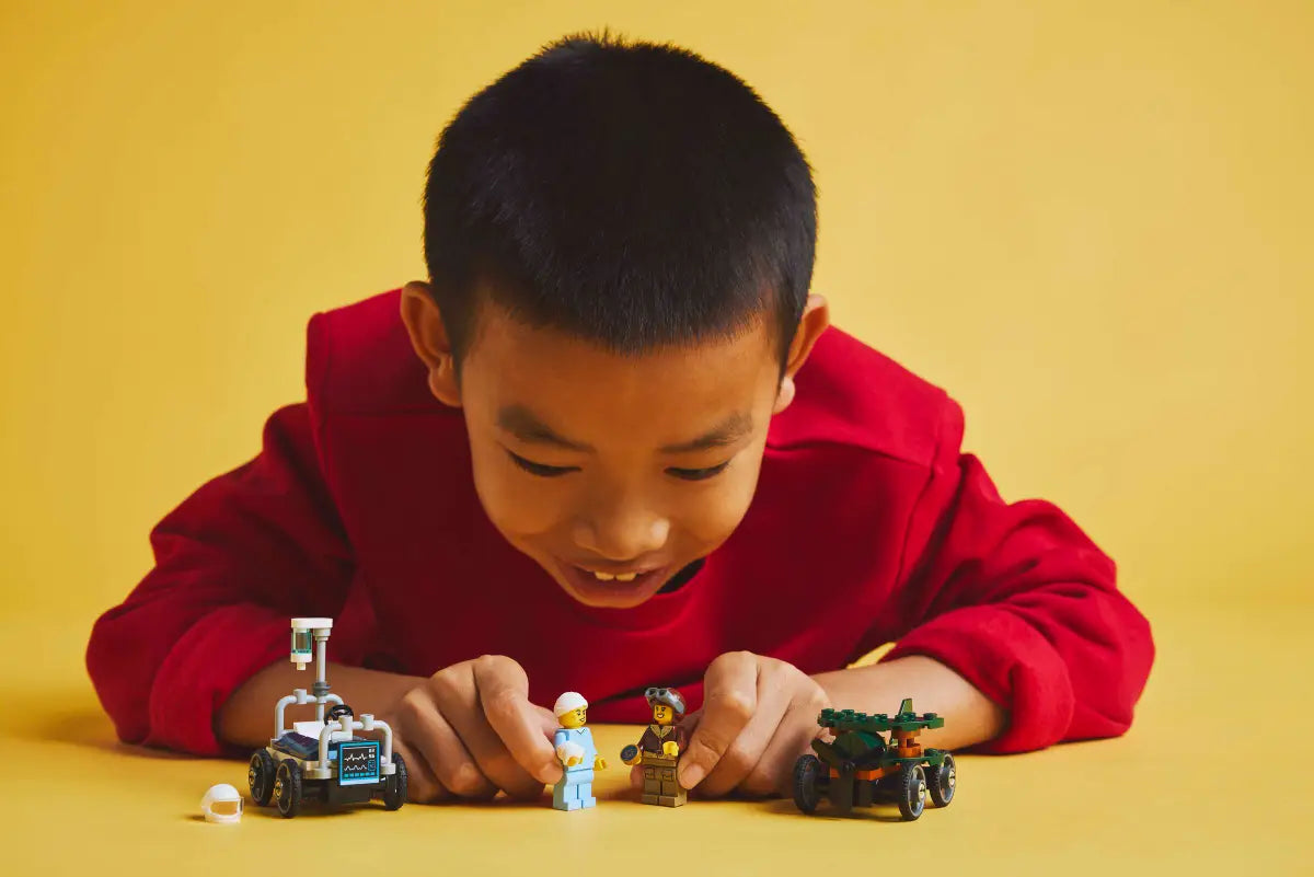LEGO - City Airplanes vs. Hospital Bed Race Car Pack 60459