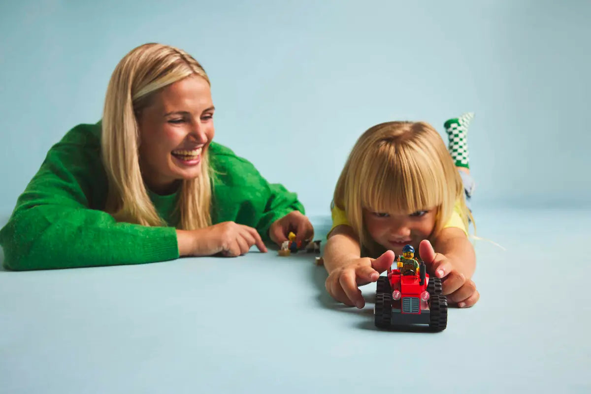 LEGO - City Red Farm Tractor with Trailer & sheep 60461