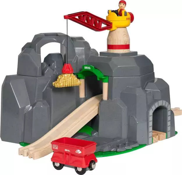 Brio - Crane and Mountain Tunnel