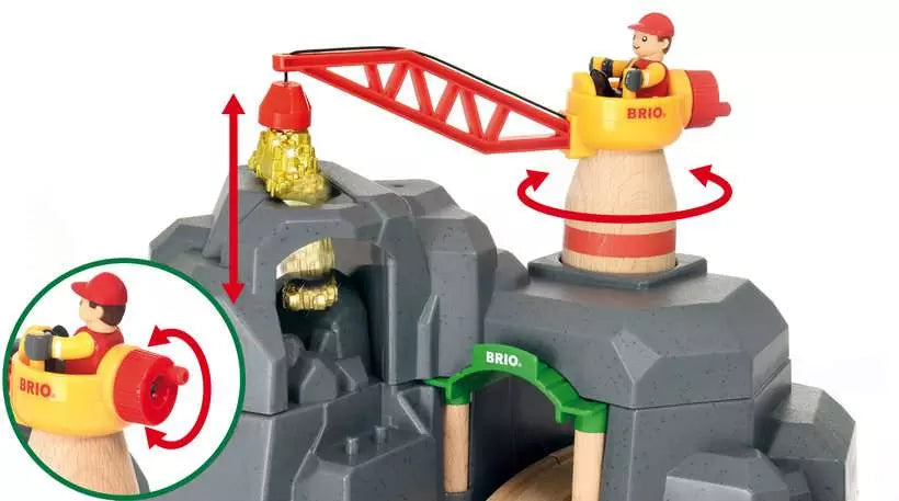 Brio - Crane and Mountain Tunnel