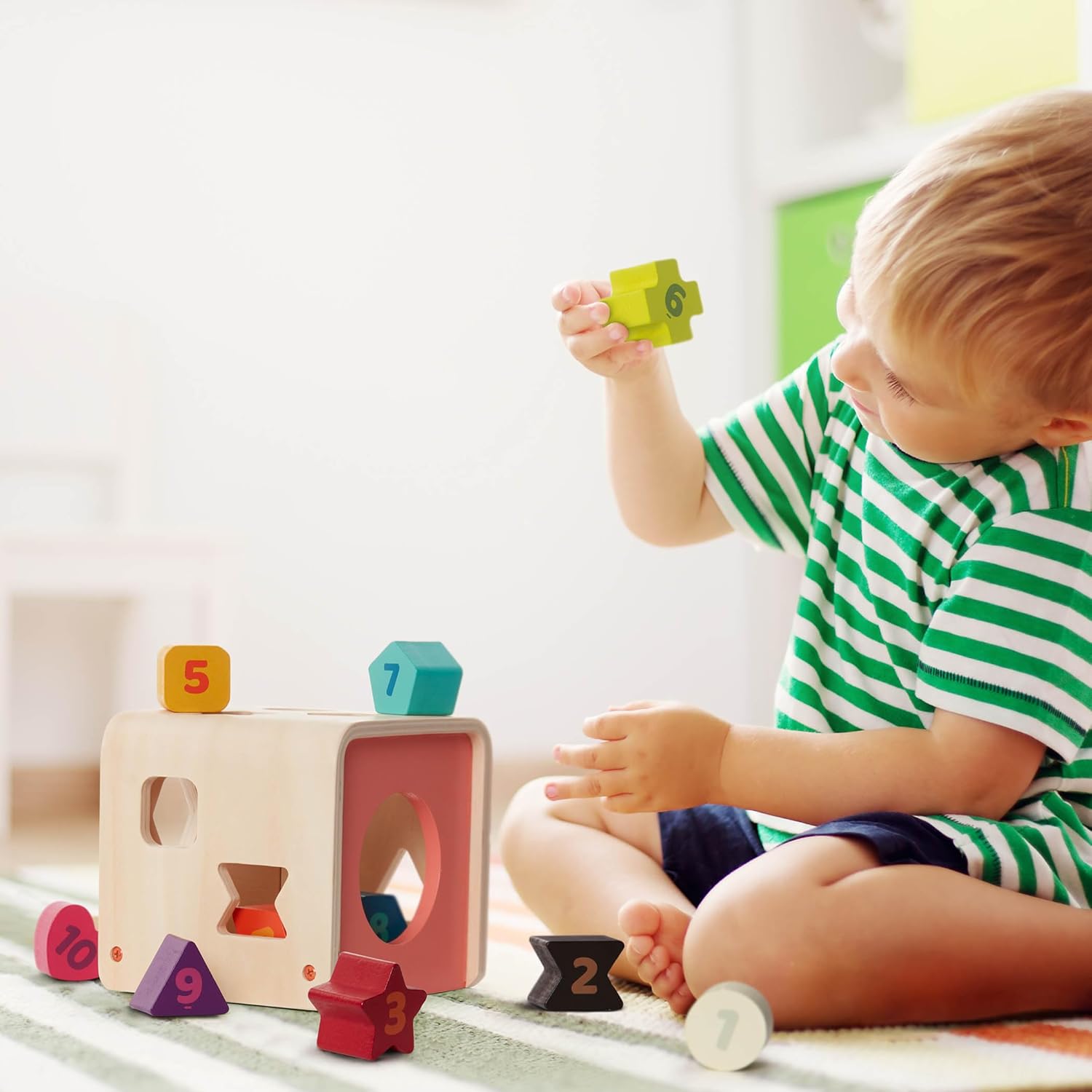 Battat - Wooden Shape Sorting Cube