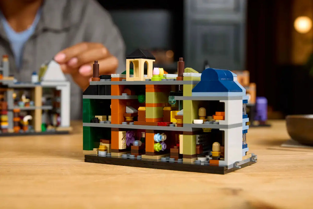 LEGO - Harry Potter Diagon Alley Wizarding Shops 76444