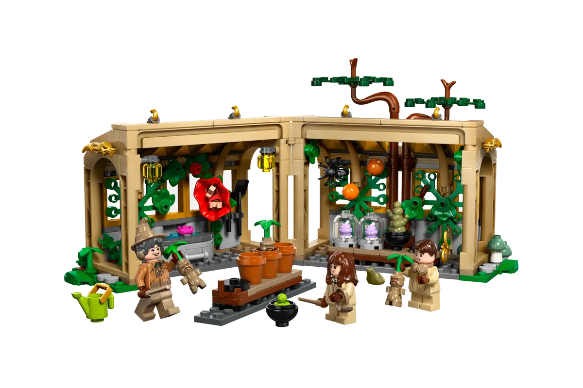 LEGO - Harry Potter Hogwarts Castle Herbology Class 76445