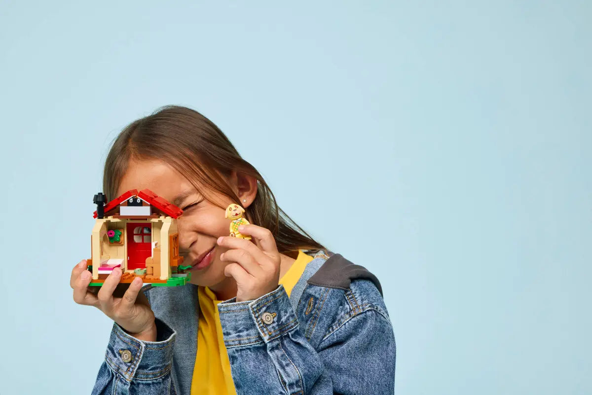 LEGO - Animal Crossing Goldie's Cozy House 77058