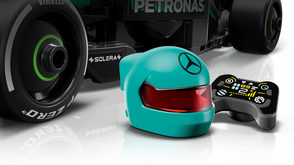 LEGO- Mercedes-AMG F1 W15 Race Car 77244