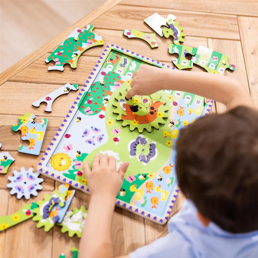 Melissa & Doug - Wooden Animal Chase Gear Puzzle