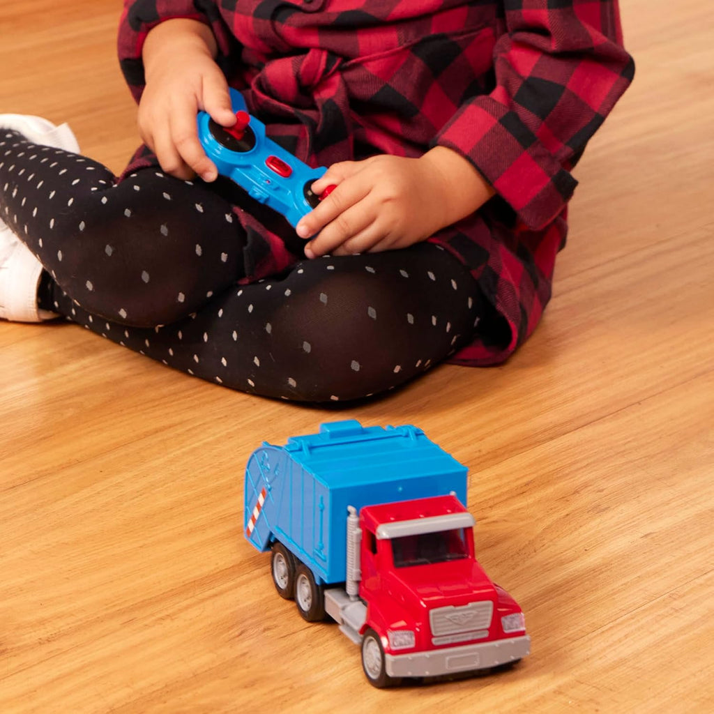 Driven - R/C Micro Recycling Truck