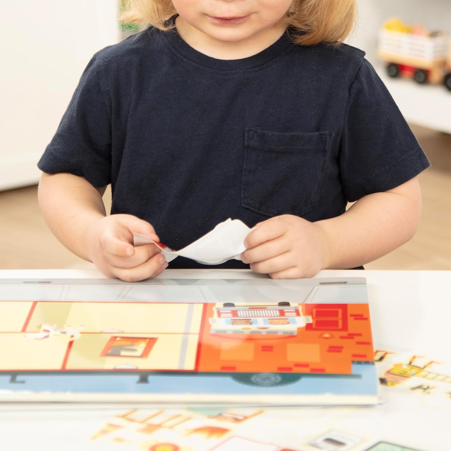 Melissa & Doug - Reusable Sticker Pad - My Town