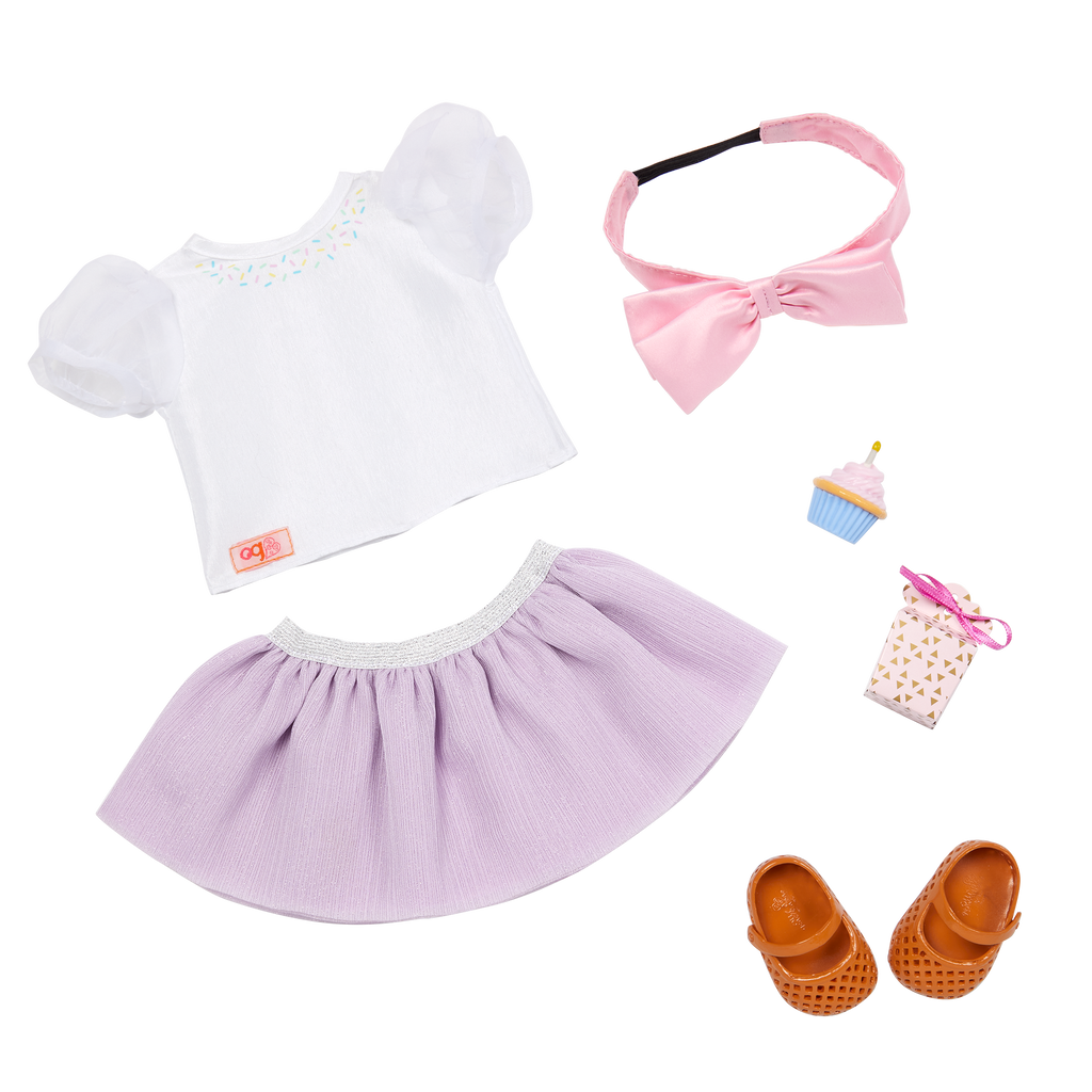 Sweet Wishes outfits and accessories for 18-inch dolls