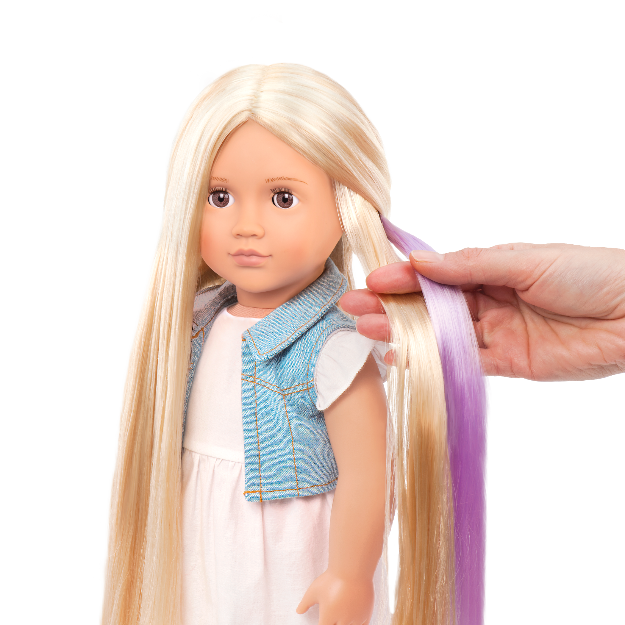 18-inch doll with blonde hair, brown eyes and extensions