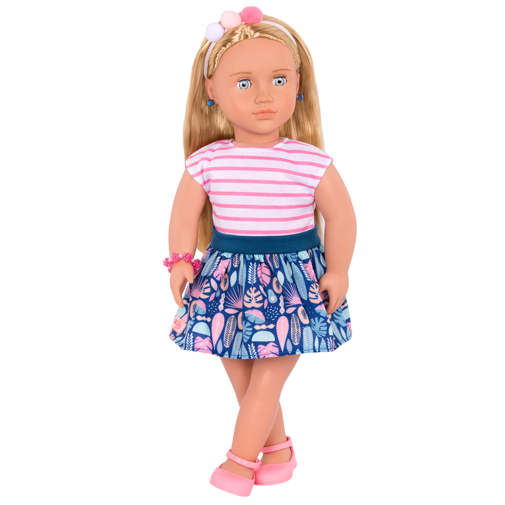 18-inch doll with blonde hair, pale blue eyes, jewelry and box