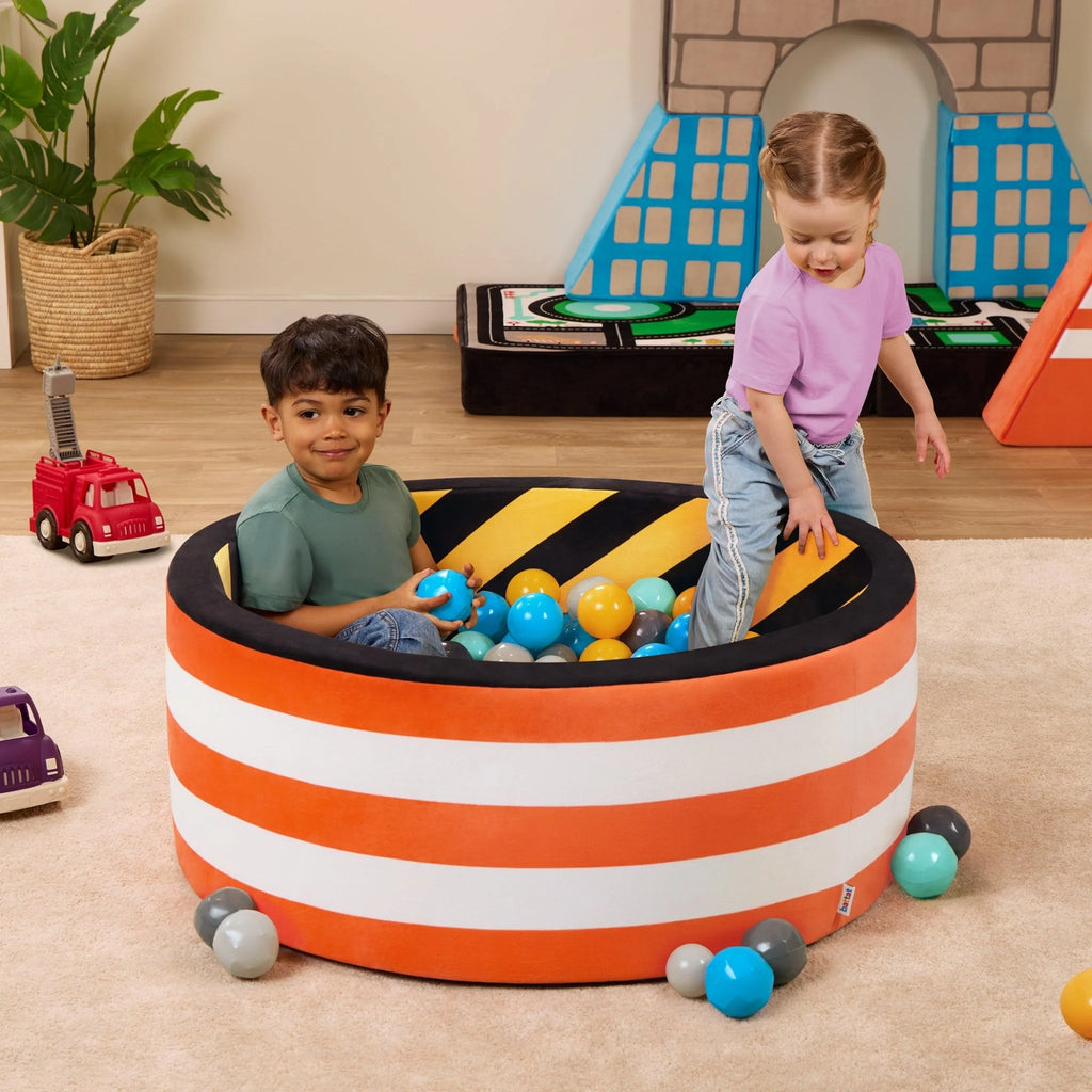 Battat - Hop In Ball Pit™ | Build City™