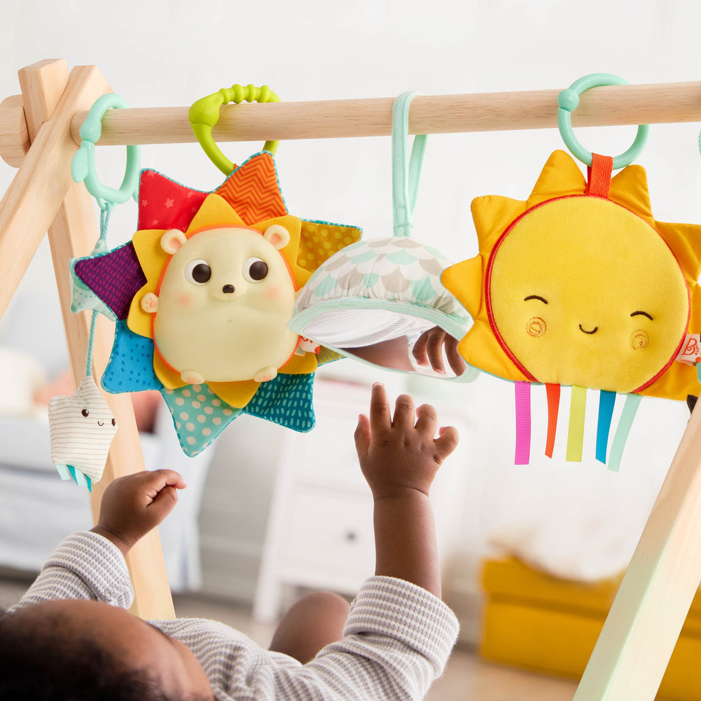 B. toys – Crinkly Wonders