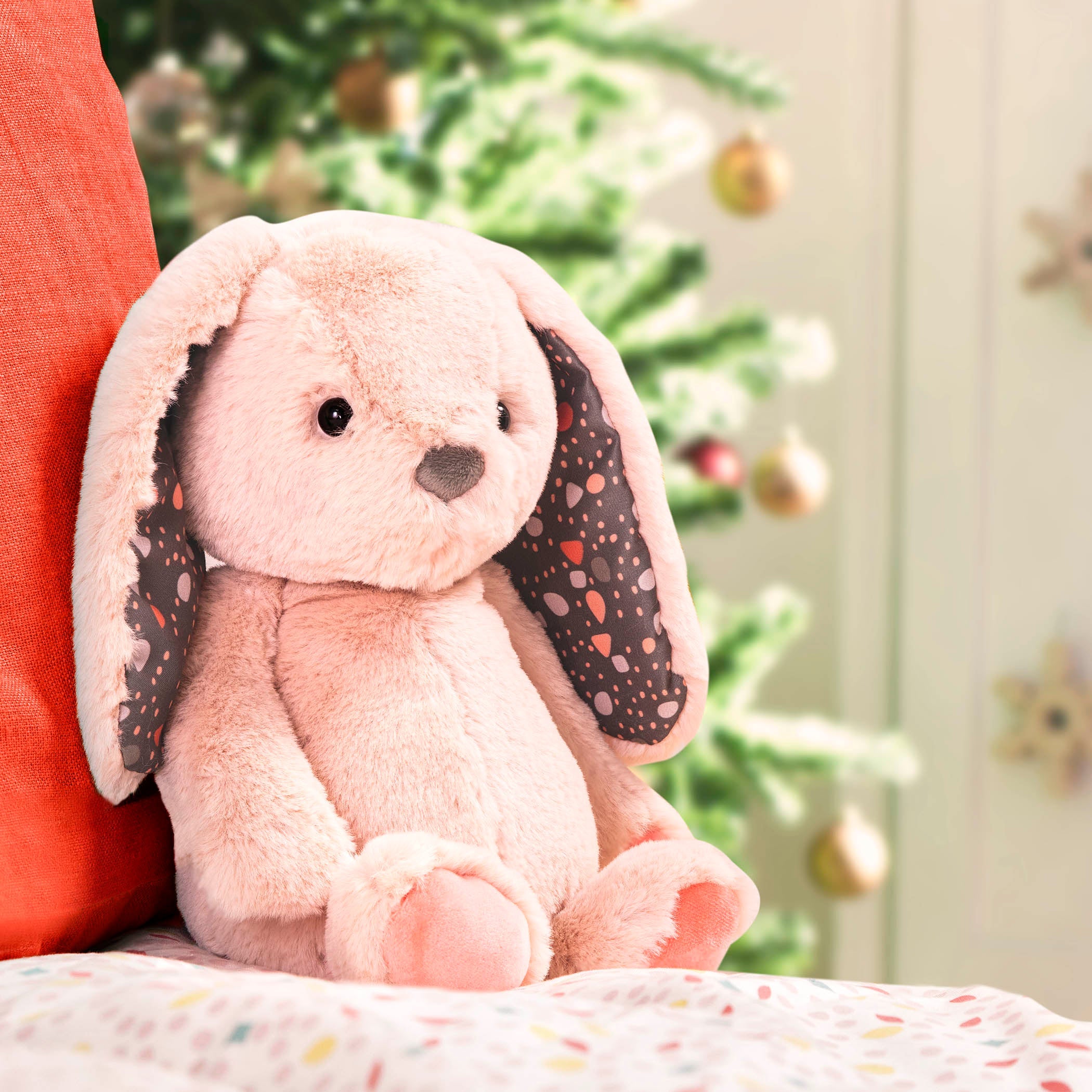 Bunny plushie
