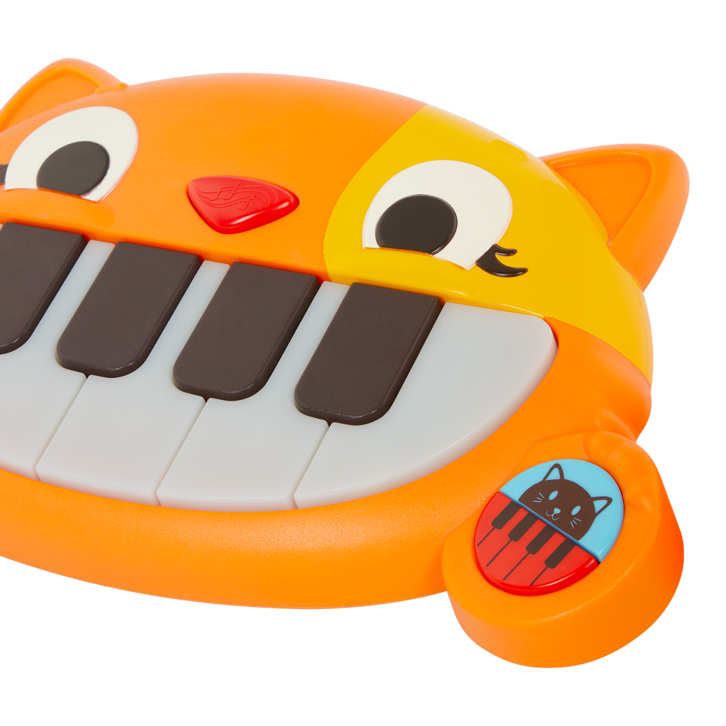 Mini cat keyboard lighting up.