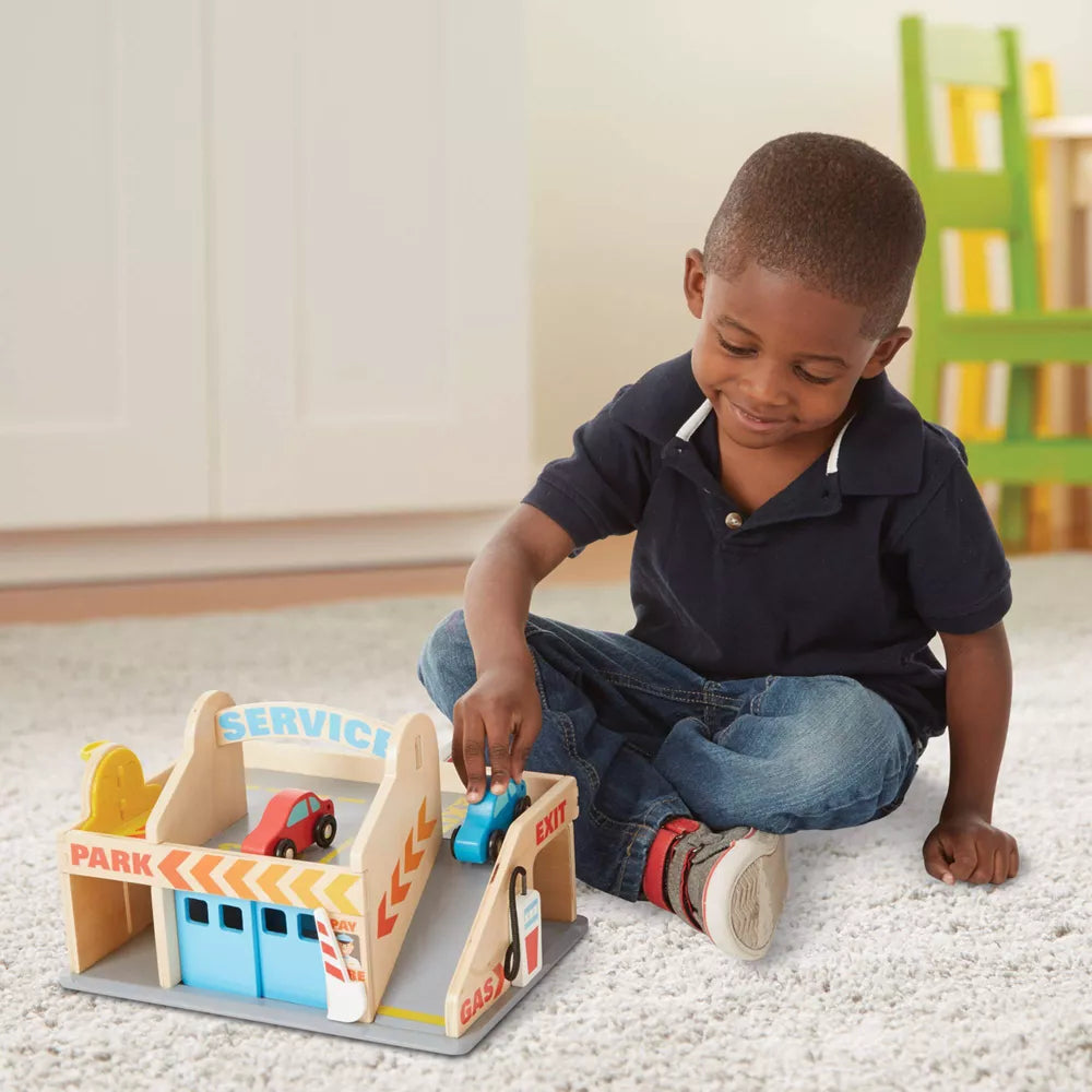 Melissa & Doug - Service Station Parking Garage