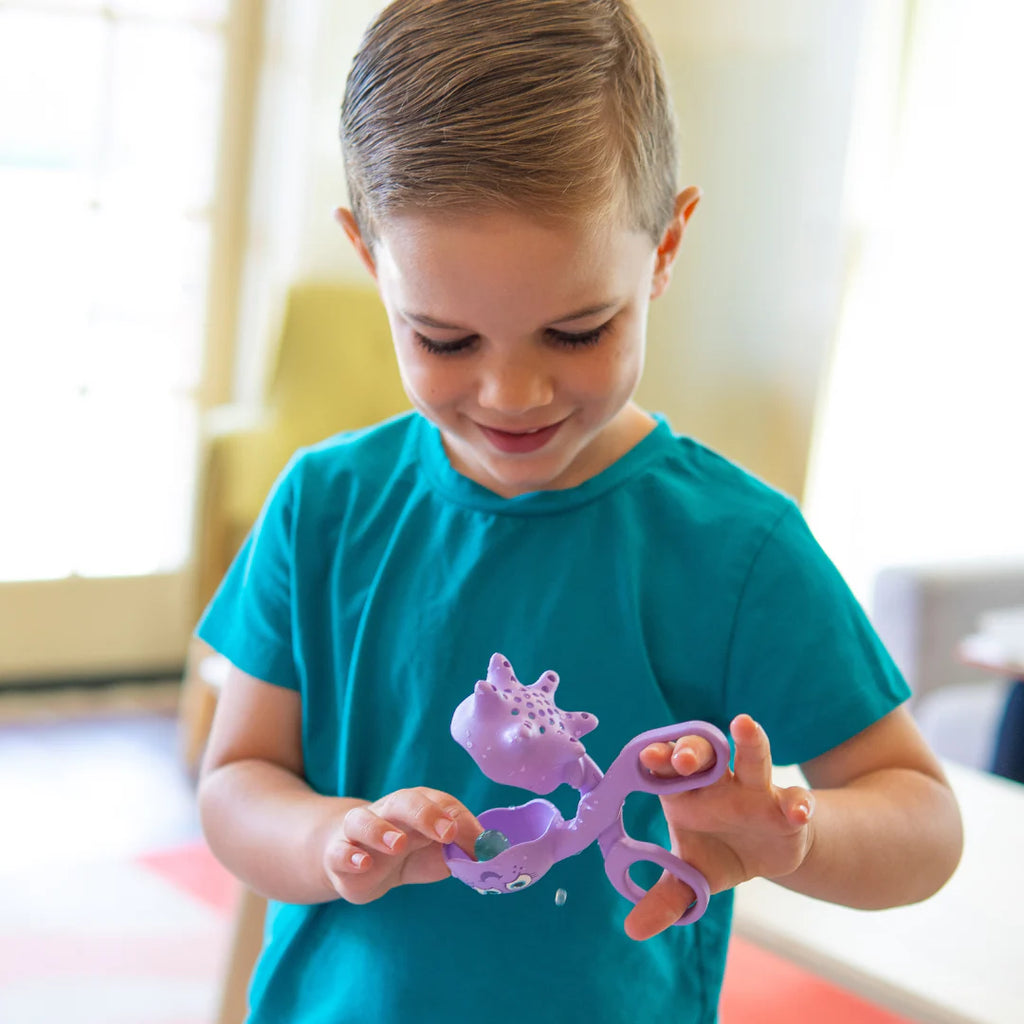 Jellystone - Glo Pals Pick-up Pals Sensory Tools