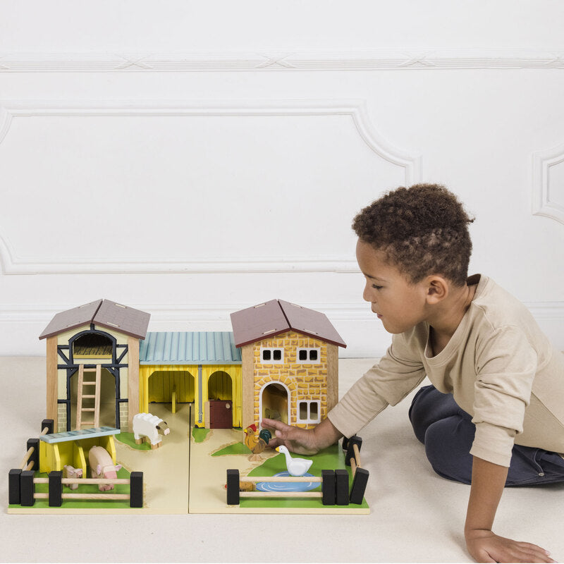 Le Toy Van - The Farmyard Set