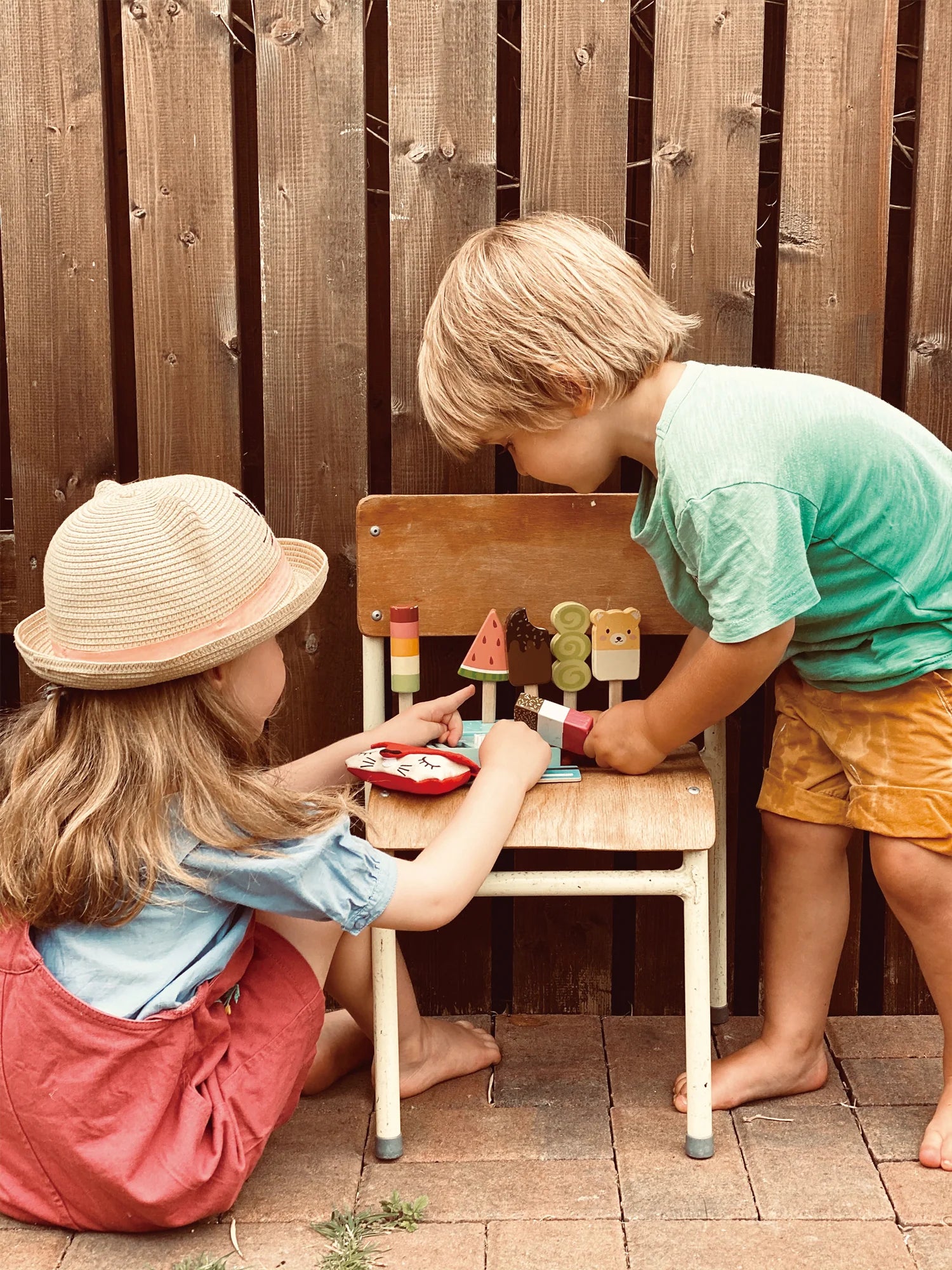 Tender Leaf Toys - Play Pay Pack