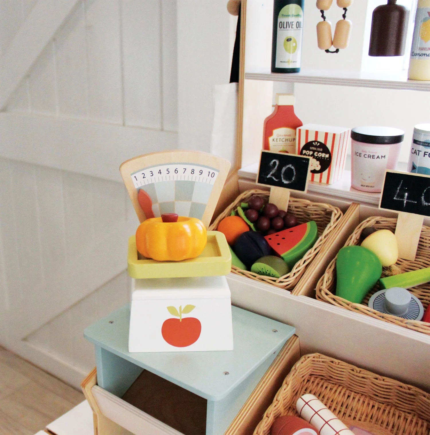 Tender Leaf Toys - Market Scales