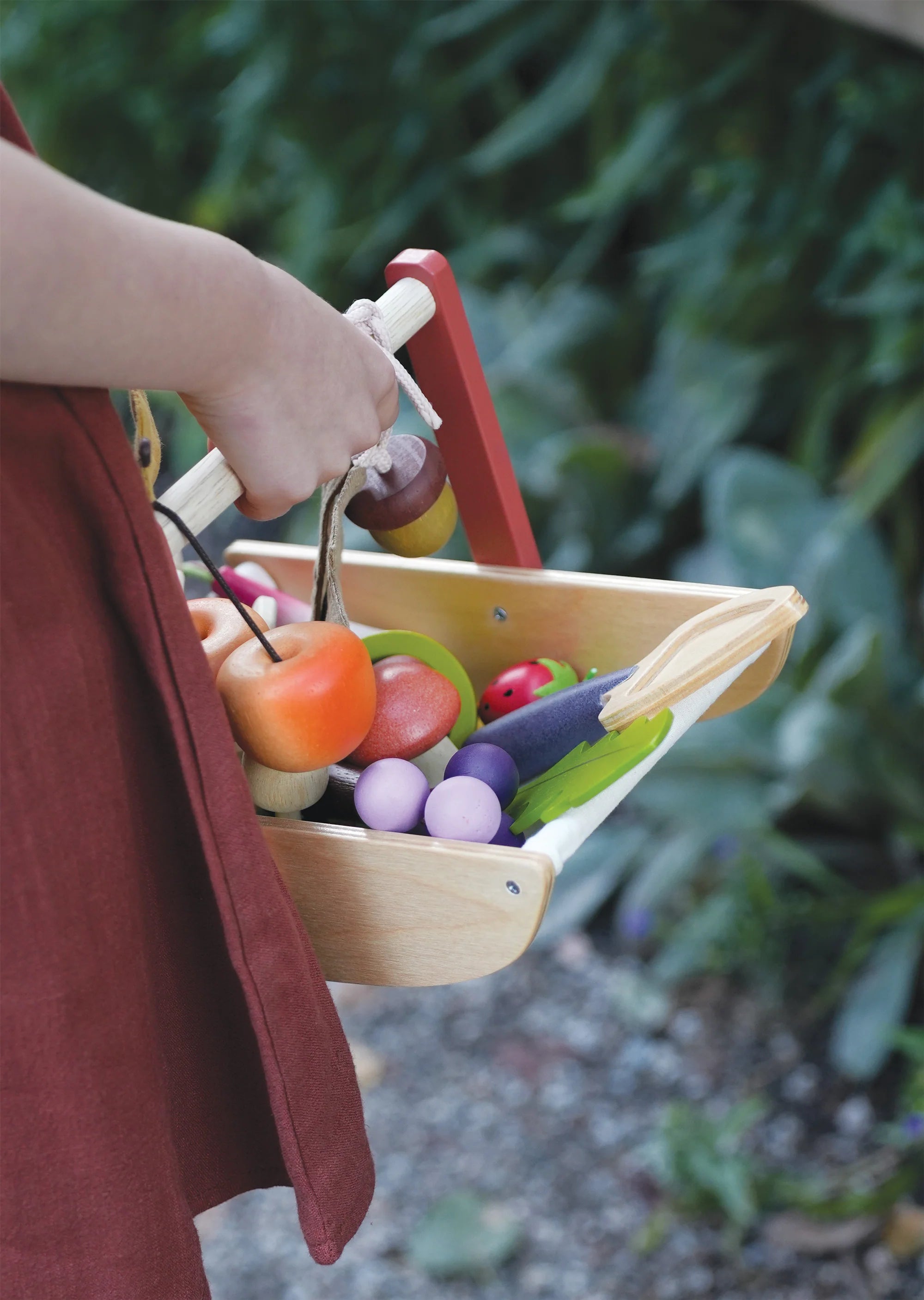Tender Leaf Toys - Wild Wood Foraging Trug