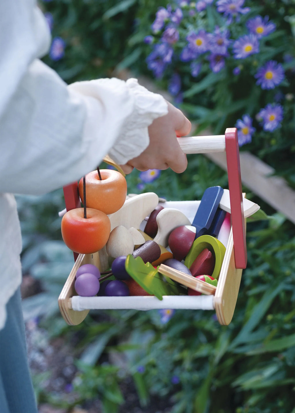 Tender Leaf Toys - Wild Wood Foraging Trug