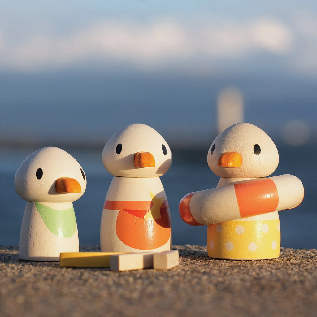 Tender Leaf Toys - Sandy's Beach Hut