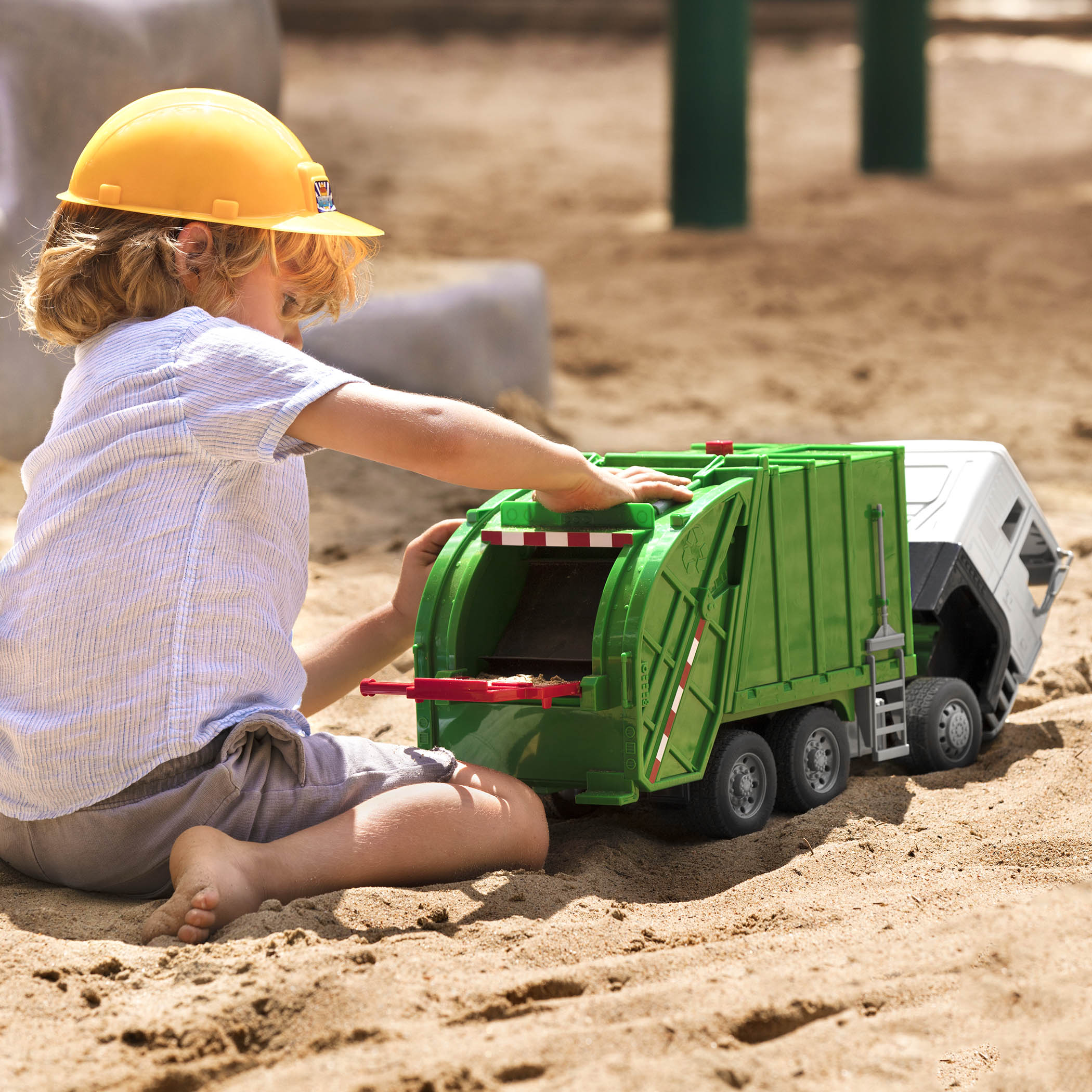 Driven - Standard Recycling Truck Green