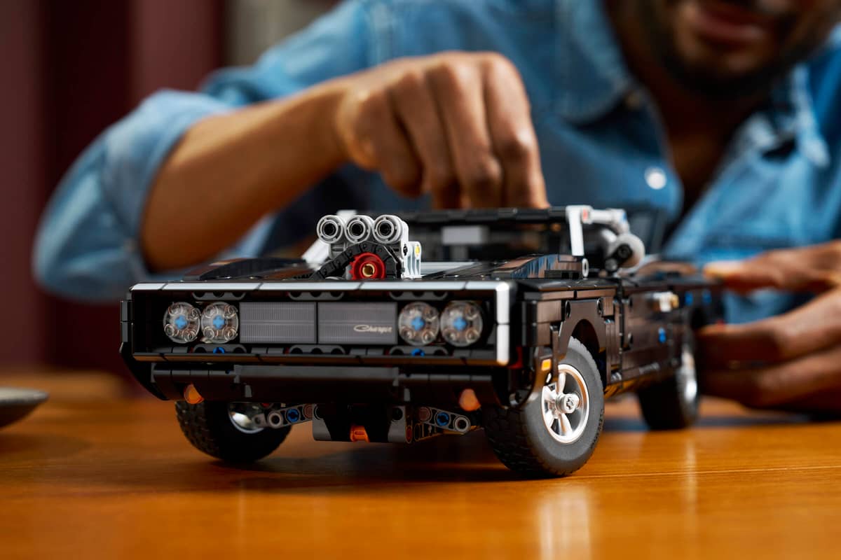 Lego - Technic Fast & Furious Dodge Charger R/T 42231