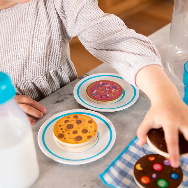 Fat Brain - Pretendables Milk Cookies