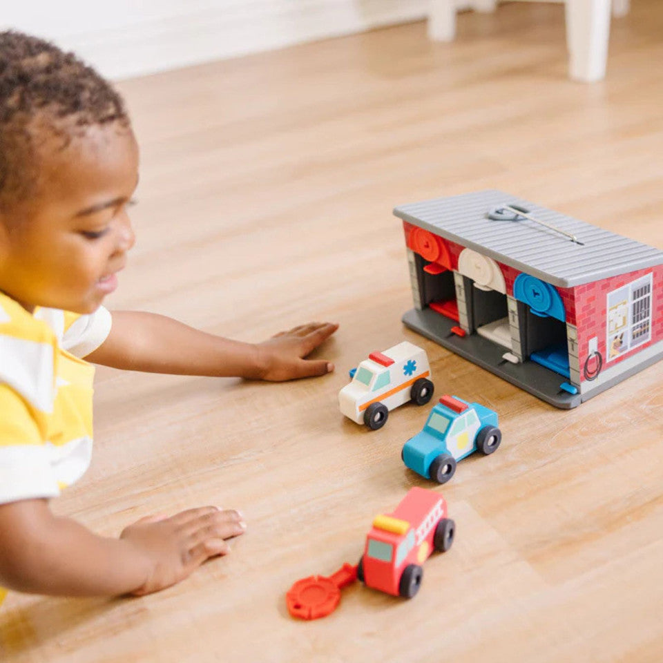 Melissa & Doug Keys and Cars Rescue Garage