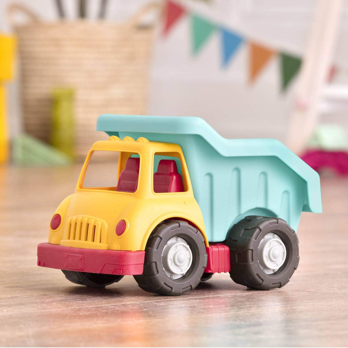 Battat 24 - Dump Truck | The Play Room