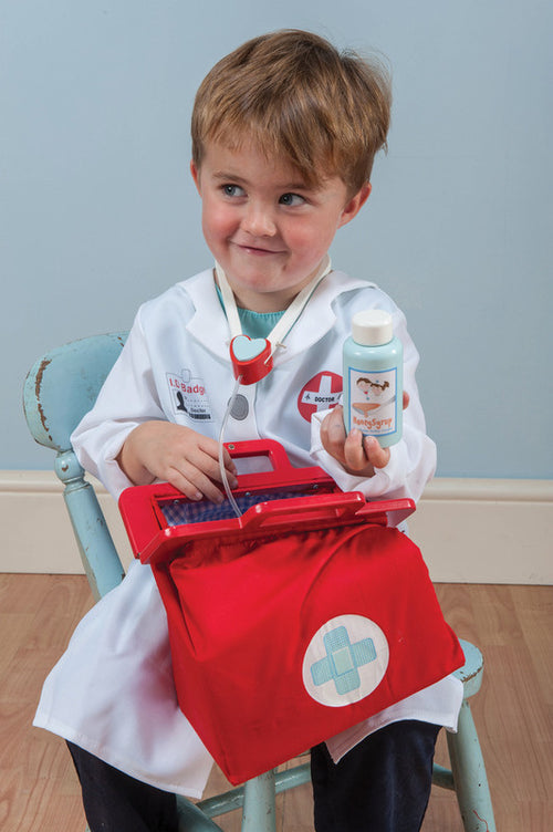 Le Toy Van - Doctors Set