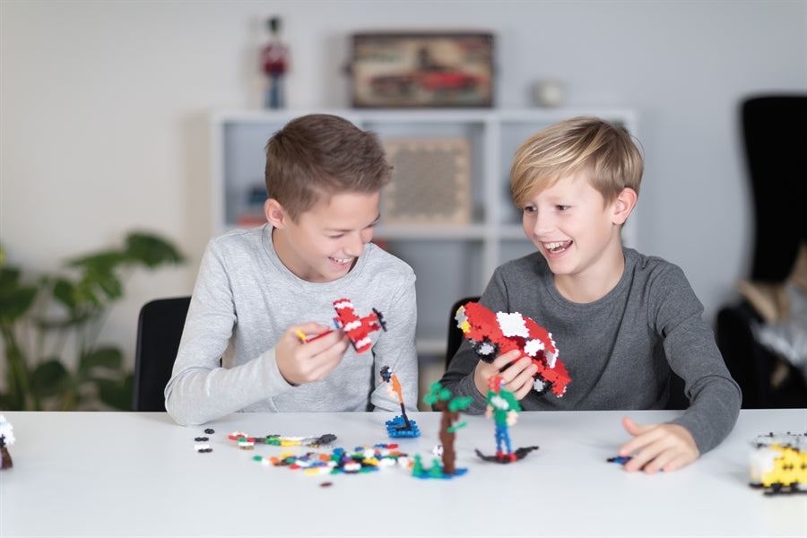 Plus Plus Puzzles - Basic - Learn to Build - 600 Pcs