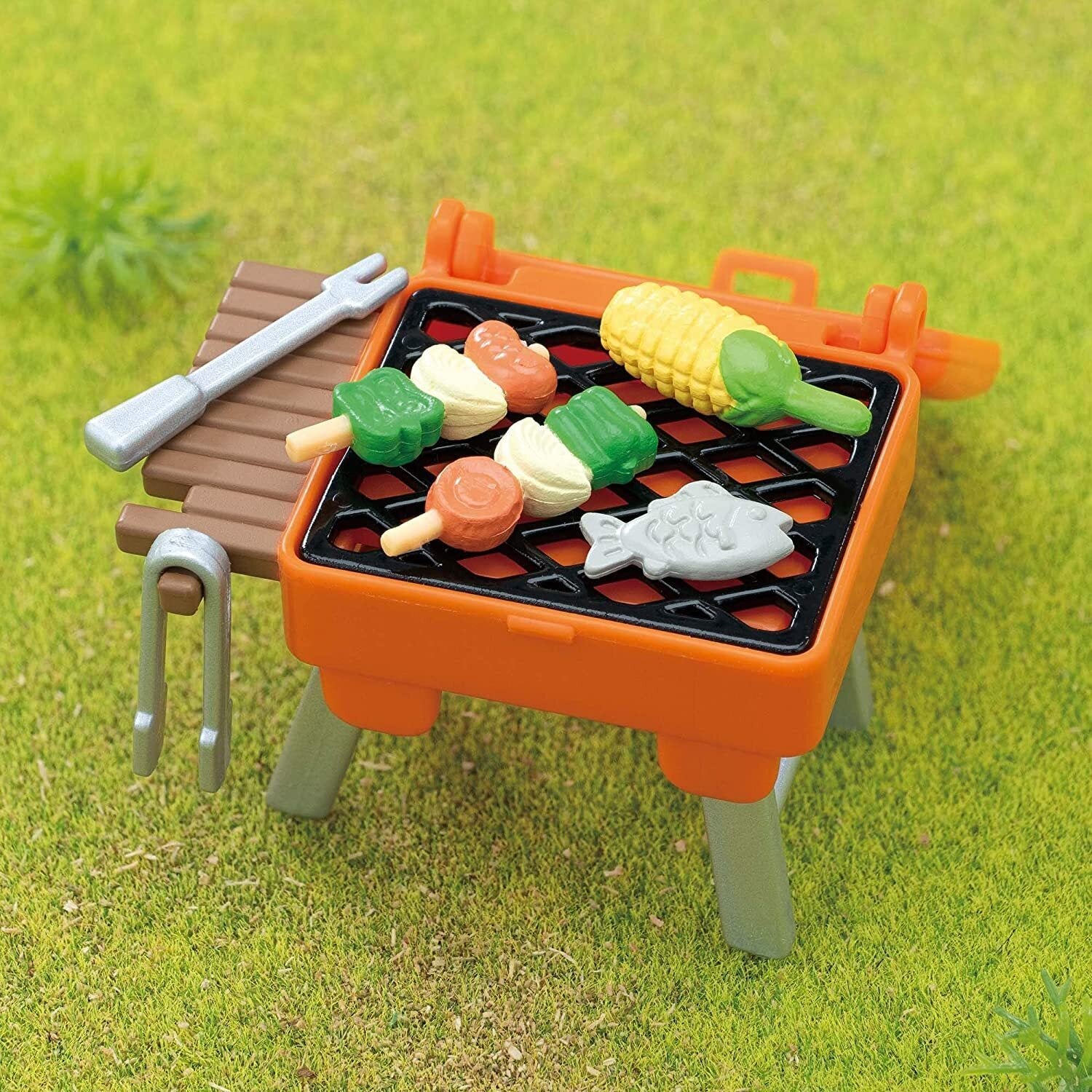 Sylvanian Familes - BBQ Picnic Set with Elephant